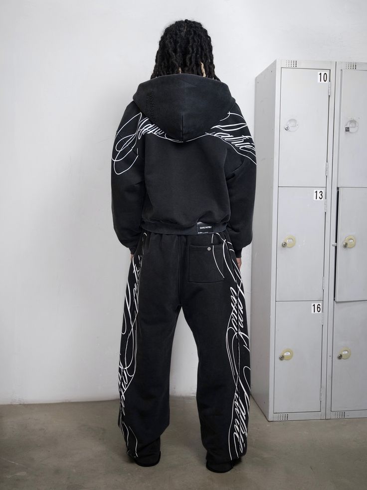 THE SIGNATURE CO-ORD SET